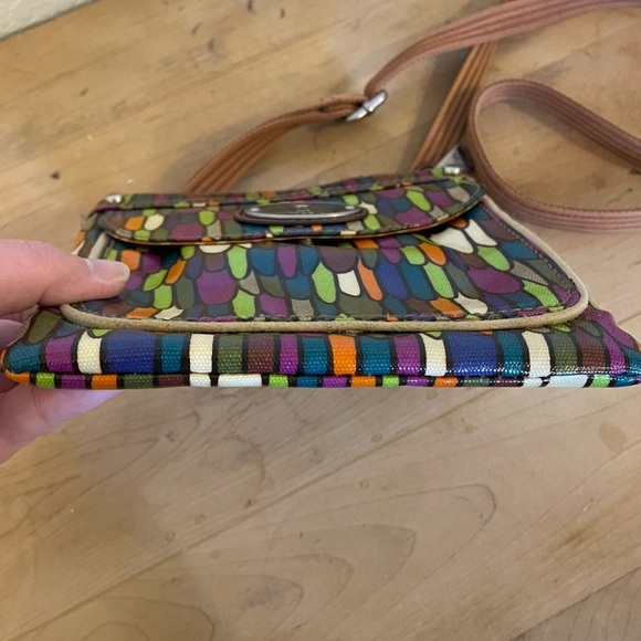 Fossil Key-Per Oil Cloth Crossbody - Picture 4 of 10